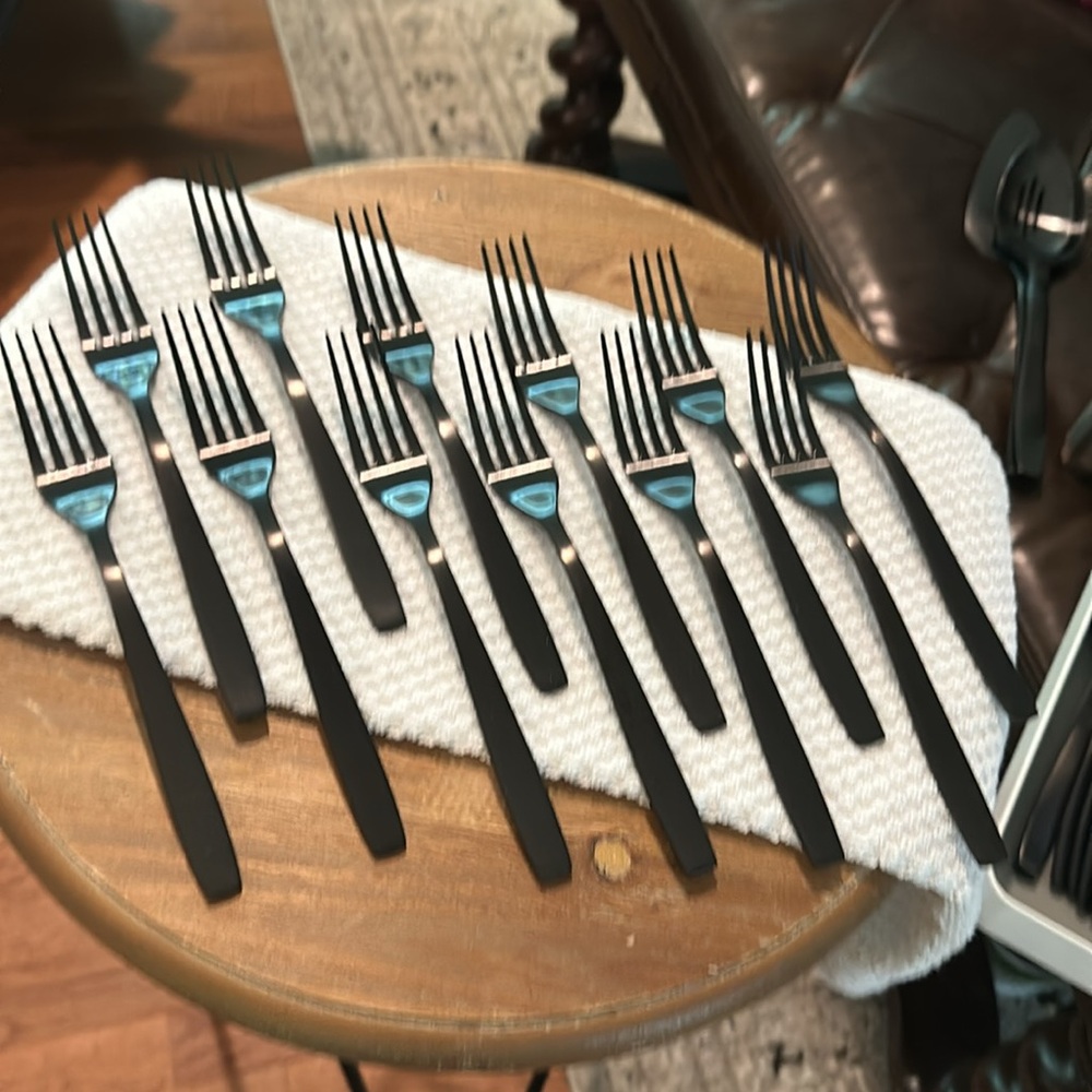 π΄4, 8 or 12 Piece Set(s) of Hearth & Hand Magnolia Matte Black Flatware π΄ - Picture 9 of 14